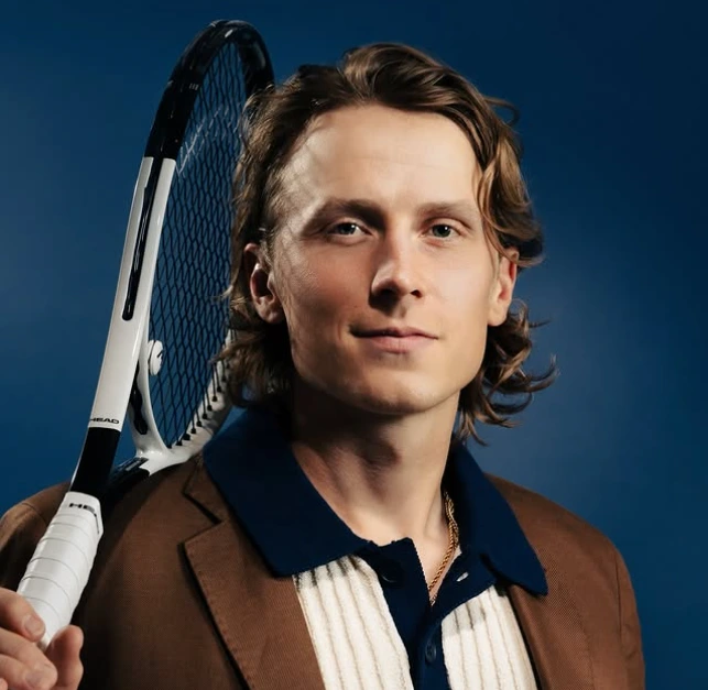 Emil Ruusuvuori: elämä ja tennisura